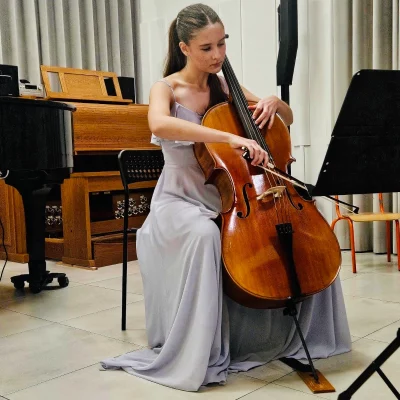 9f776ba9-69de-4166-abd9-5b22bca553e9 3